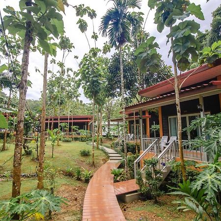 Khum Maikaew Resort Koh Lanta Exterior photo