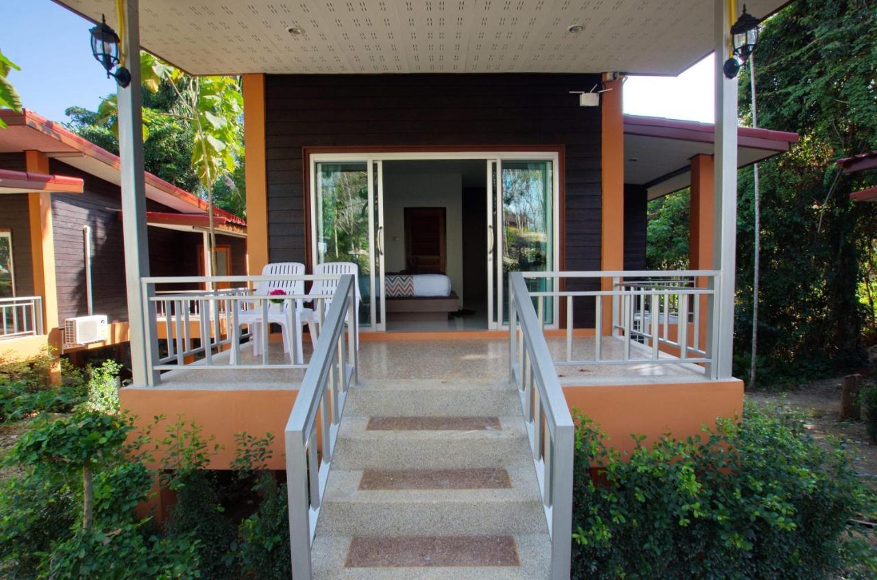 Khum Maikaew Resort Koh Lanta Exterior photo